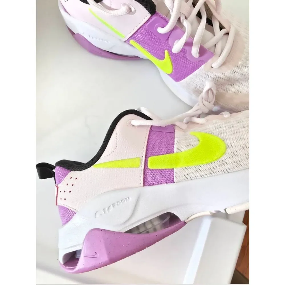 Nike Zoom Bella 6 US 10 NWOB